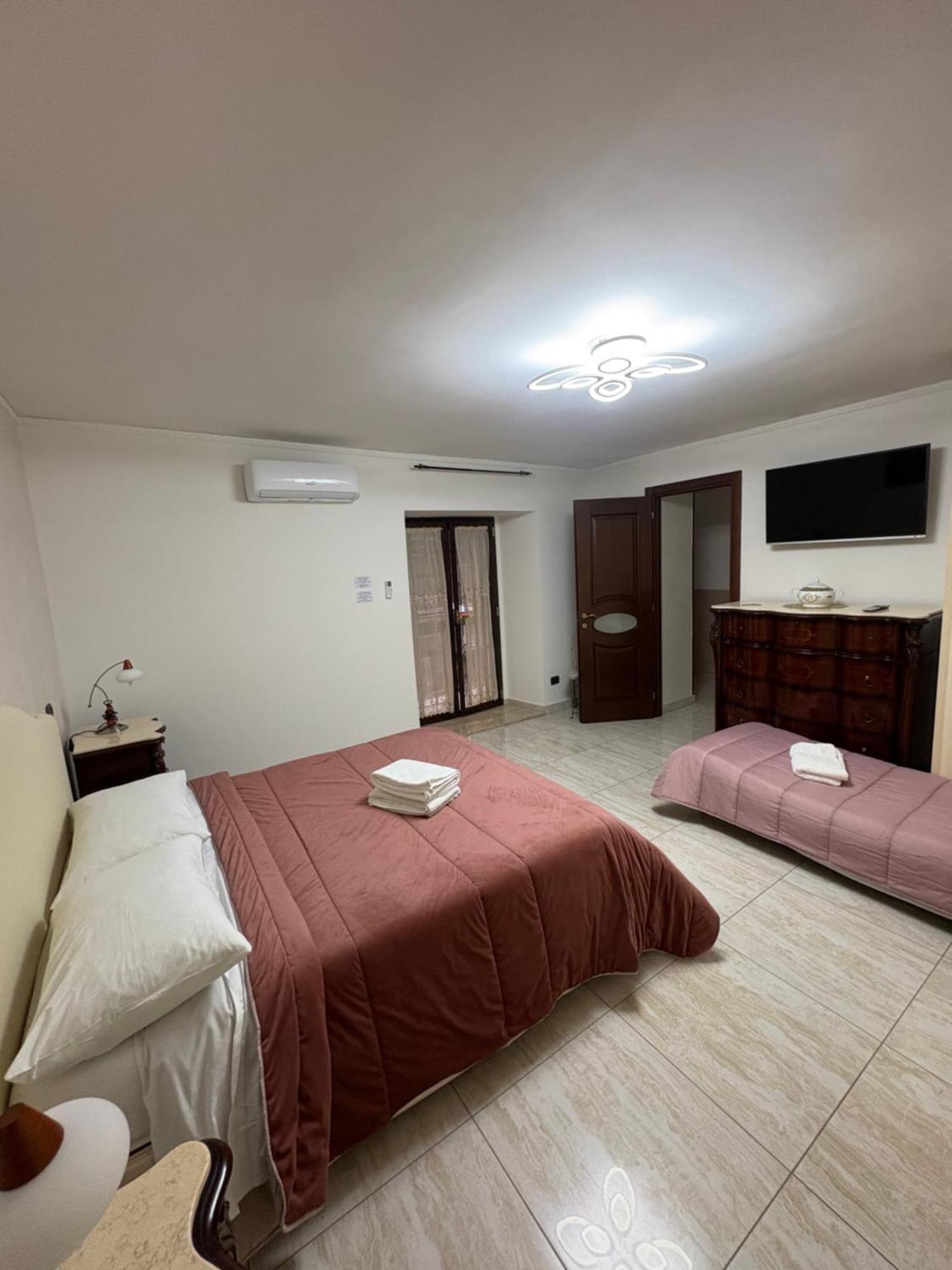 Esposito Holiday Homes نابولي المظهر الخارجي الصورة