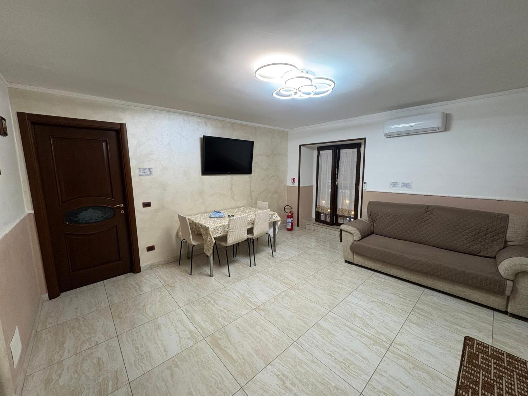 Esposito Holiday Homes نابولي المظهر الخارجي الصورة